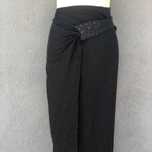 Adjusting silk skirt one size